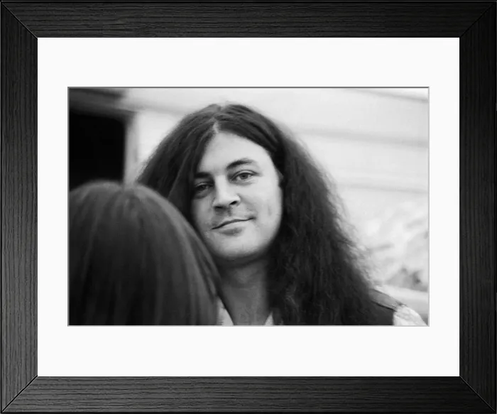 Framed Print : Ian Gillan, new lead singer of heavy metal group Black Sabbath Framed Print : Ian Gillan, new lead singer of heavy metal group Black Sabbath
