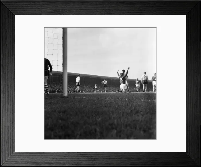 Framed Print : Preston North End v Middlesbrough, League Division Two. It Framed Print : Preston North End v Middlesbrough, League Division Two. It