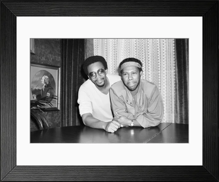 Framed Print : Nile Rodgers (l) and Bernard Edwards (r), founding members of music group, Chic Framed Print : Nile Rodgers (l) and Bernard Edwards (r), founding members of music group, Chic