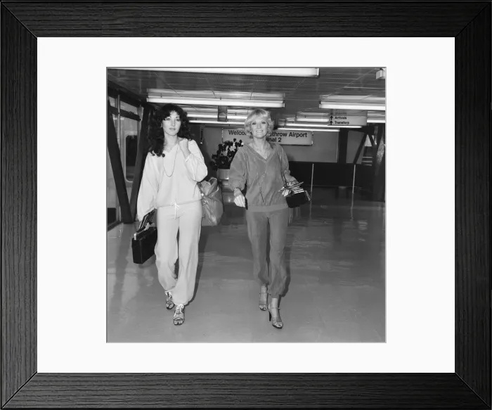 Framed Print : Lyn Paul, Singer, pictured at London Heathrow Airport, 30th September 1979