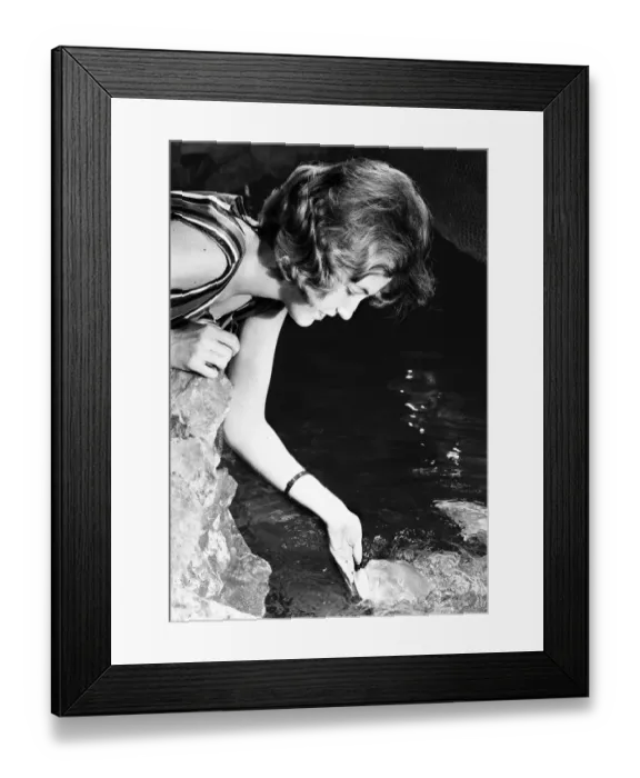 Framed Print : I m Clarissa. You might think me as cold as a fish, but I m not carping