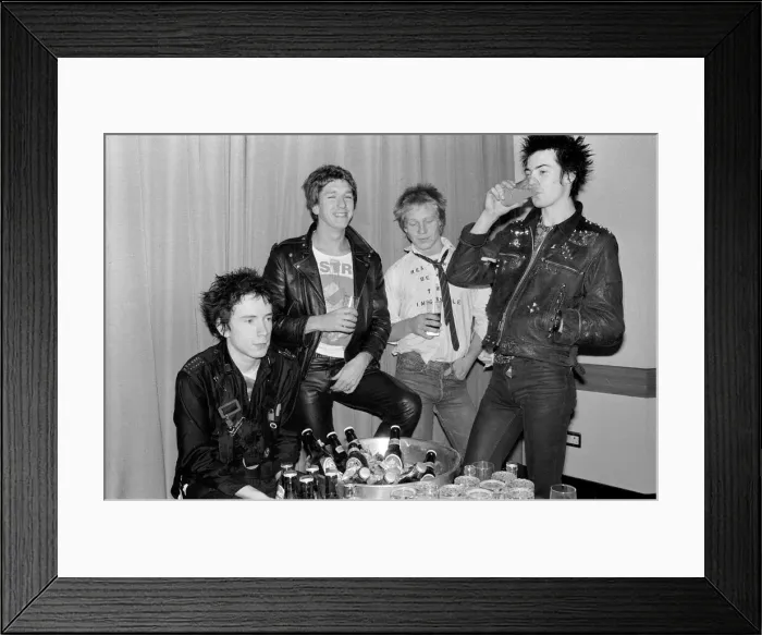 Framed Print : The Sex Pistols. 10th March 1977. London. There are back again -