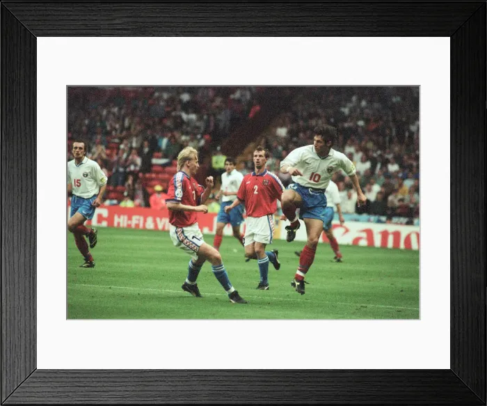 Framed Print : Russia 3-3 Czech Republic, Euro 1996 Group C match at Anfield Framed Print : Russia 3-3 Czech Republic, Euro 1996 Group C match at Anfield