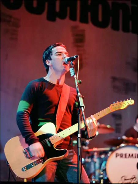 Welsh rock band Stereophonics performing at Cardiff Castle. 12th June 1998