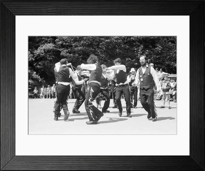 Framed Print : Traditional dancers from all over Britain brought colour to Thunderbridge at the weekend Framed Print : Traditional dancers from all over Britain brought colour to Thunderbridge at the weekend