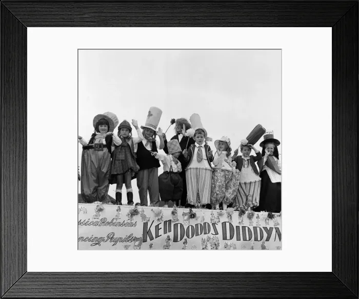 Framed Print : Skelton and Brotton carnival, North Yorkshire. 1971