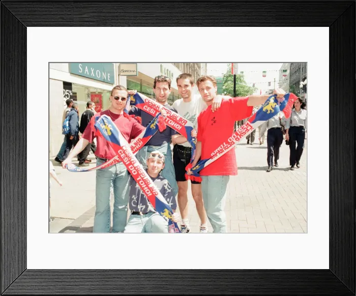 Framed Print : Euro 1996 Football Fans in Liverpool City Centre, 14th June 1996. Czech Republic Fans