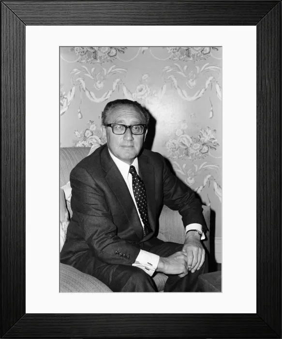 Framed Print : Henry Kissinger at a press conference, answering questions about his latest book Framed Print : Henry Kissinger at a press conference, answering questions about his latest book