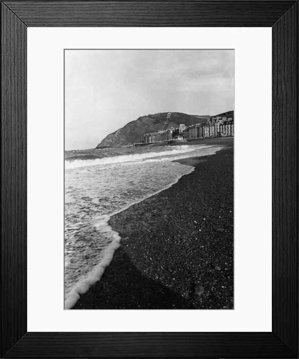 Framed Print : Aberystwyth Beach, Ceredigion, West Wales, Circa 1960 Framed Print : Aberystwyth Beach, Ceredigion, West Wales, Circa 1960