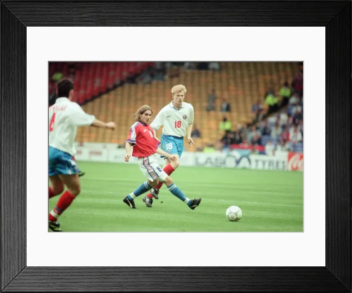 Framed Print : Russia 3-3 Czech Republic, Euro 1996 Group C match at Anfield Framed Print : Russia 3-3 Czech Republic, Euro 1996 Group C match at Anfield
