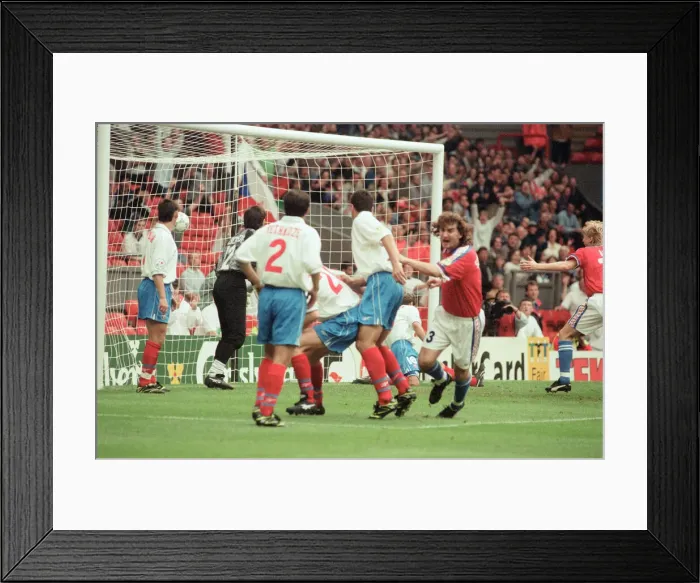 Framed Print : Russia 3-3 Czech Republic, Euro 1996 Group C match at Anfield Framed Print : Russia 3-3 Czech Republic, Euro 1996 Group C match at Anfield