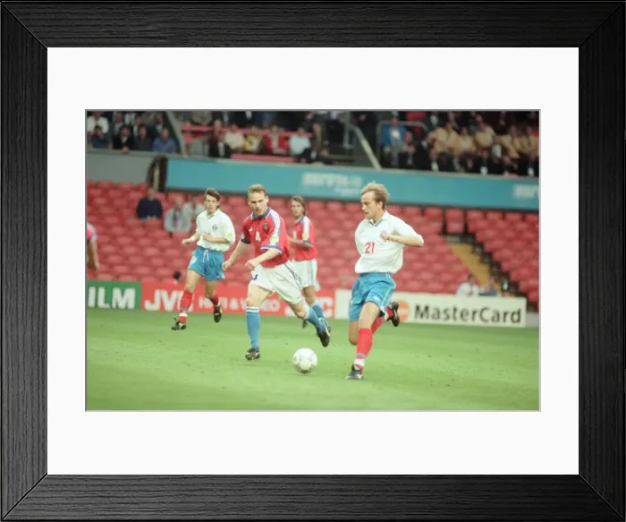 Framed Print : Russia 3-3 Czech Republic, Euro 1996 Group C match at Anfield Framed Print : Russia 3-3 Czech Republic, Euro 1996 Group C match at Anfield