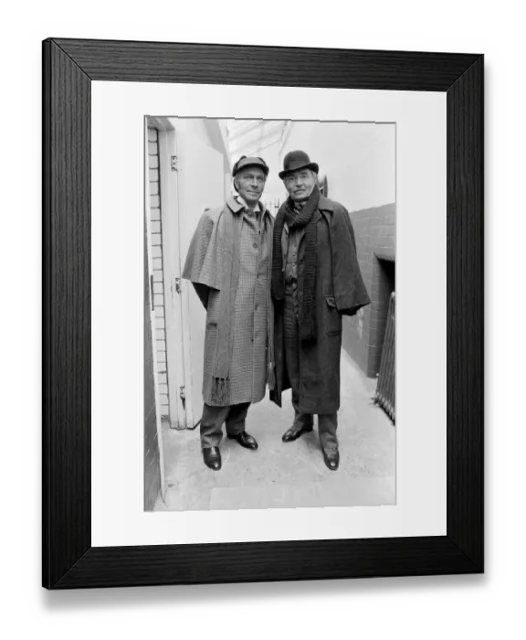 Framed Print : Holmes and Watson after Jack the Ripper. Christopher Plummer (Holmes