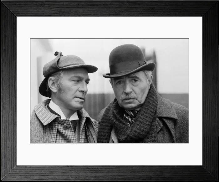 Framed Print : Holmes and Watson after Jack the Ripper. Christopher Plummer (Holmes Framed Print : Holmes and Watson after Jack the Ripper. Christopher Plummer (Holmes