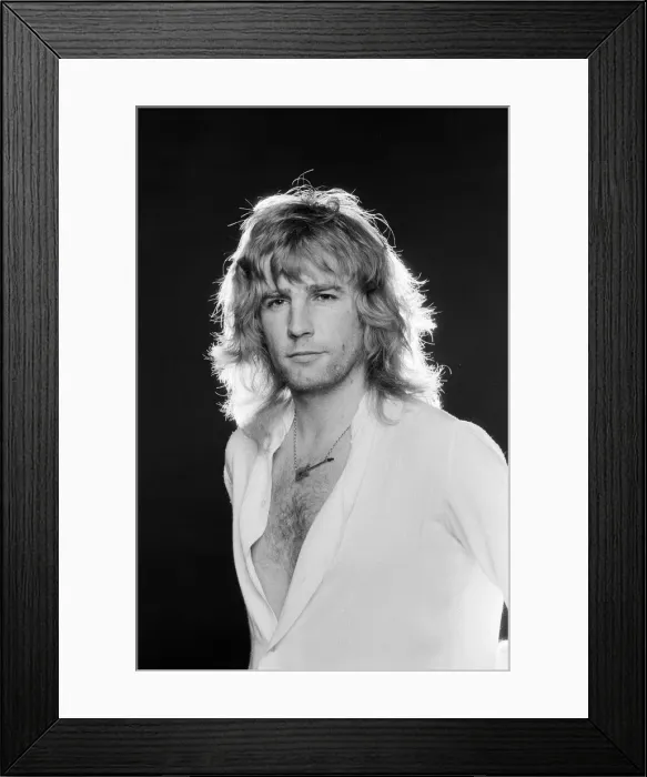 Framed Print : Rick Parfitt, rhythm guitarist, singer and songwriter in the rock band Status Quo