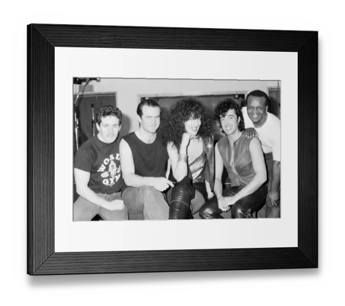 Framed Print : Scarlet Fantastic, music group consisting of pop duo, Maggie De Monde Framed Print : Scarlet Fantastic, music group consisting of pop duo, Maggie De Monde