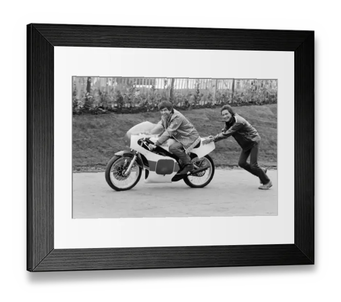 Framed Print : British Motorcycle road racer Barry Sheene opens the Third International Road racing show Framed Print : British Motorcycle road racer Barry Sheene opens the Third International Road racing show