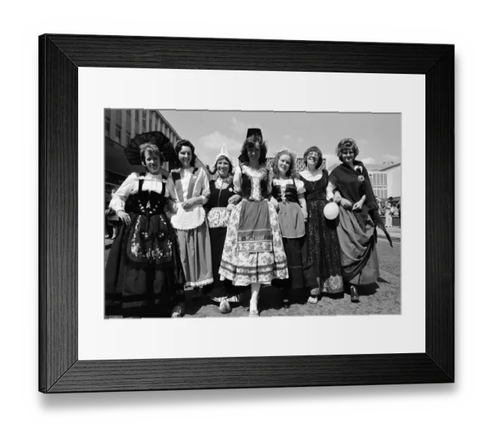 Framed Print : Pro Europe Women wearing traditional costumes ahead of referendum, pictured in Solihull