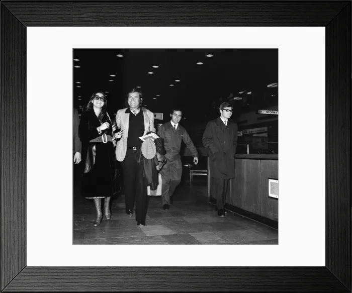 Framed Print : Checking in at London Heathrow Airport, was Tina Sinatra Framed Print : Checking in at London Heathrow Airport, was Tina Sinatra