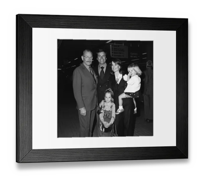 Framed Print : Film actor Robert Wagner and his wife Natalie Wood arrived at Heathrow Airport from Los