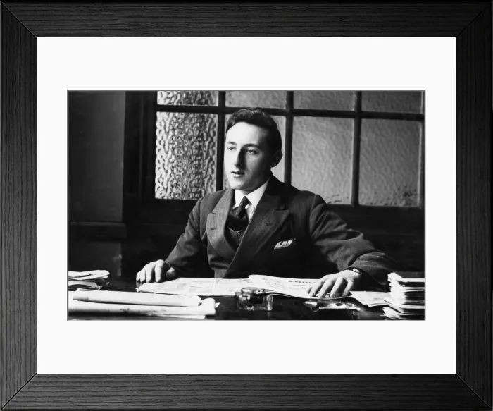 Framed Print : Daily Mirror Photographer seen here in the photographers room of Geraldine House