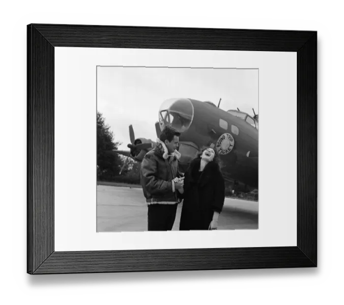 Framed Print : Robert Wagner and Shirley Anne Field filming the War Lover in front of a Boeing B17 Framed Print : Robert Wagner and Shirley Anne Field filming the War Lover in front of a Boeing B17