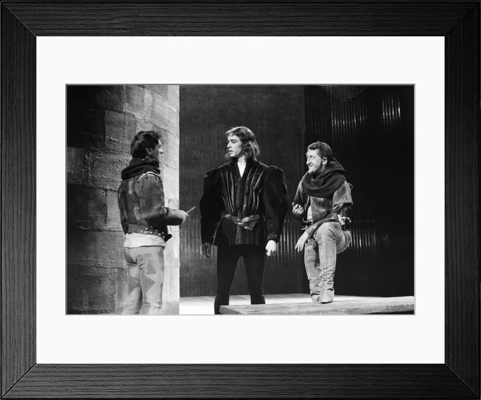 Framed Print : Rehearsals for Richard III at the Royal Shakespeare Theatre Framed Print : Rehearsals for Richard III at the Royal Shakespeare Theatre