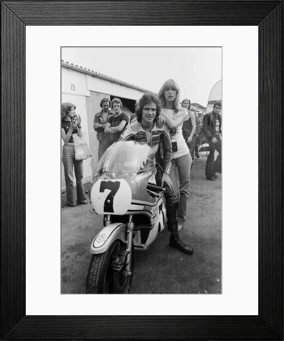 Framed Print : British motorcycle road racer Barry Sheene with girlfriend Stephanie McLean Framed Print : British motorcycle road racer Barry Sheene with girlfriend Stephanie McLean