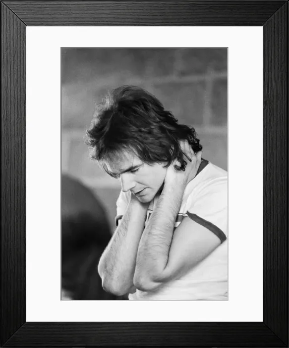Framed Print : Britiains World Motorcycle racing Champion Barry Sheene pictured at Silverstone Framed Print : Britiains World Motorcycle racing Champion Barry Sheene pictured at Silverstone