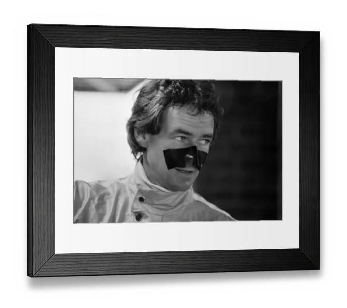 Framed Print : British Motorcycle road racer Barry Sheene at Snetterton