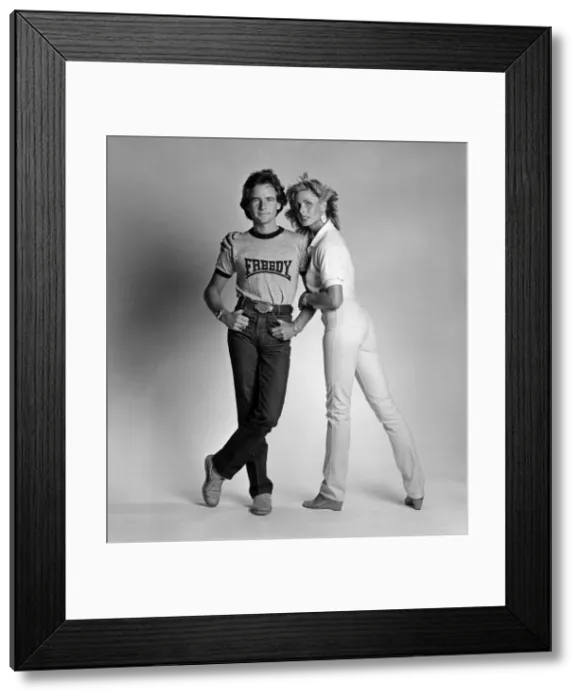 Framed Print : British Motorcycle road racer Barry Sheene poses with his girlfriend Stephanie McLean in Framed Print : British Motorcycle road racer Barry Sheene poses with his girlfriend Stephanie McLean in