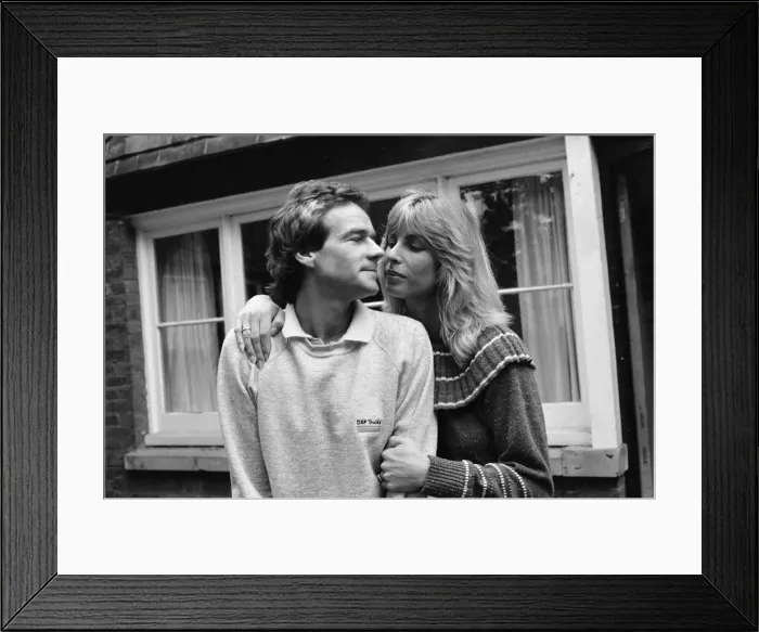 Framed Print : British Motorcycle road racer Barry Sheene at home with girlfriend Stephanie McLean Framed Print : British Motorcycle road racer Barry Sheene at home with girlfriend Stephanie McLean