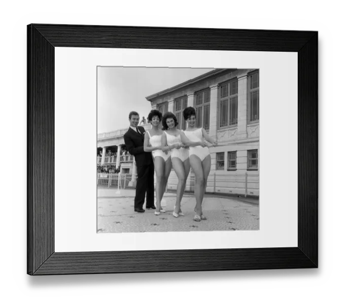 Framed Print : Delyse Humpries (22), a typist from Sheffield won the 5th heat of the Blackpool bathing