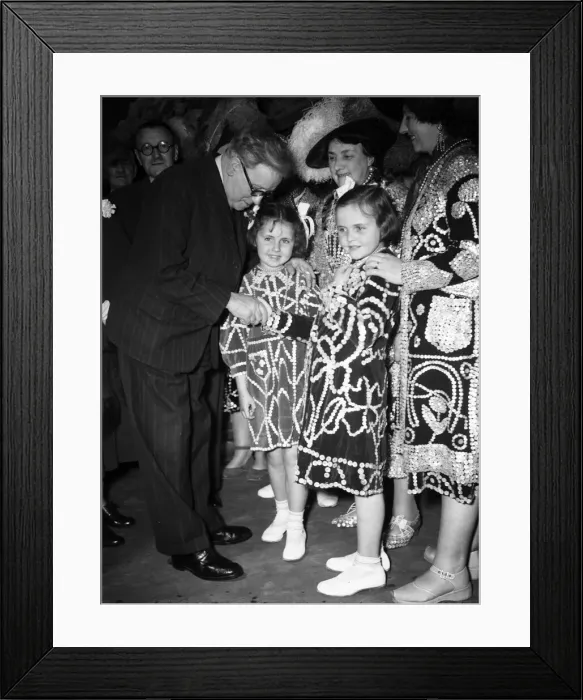 Framed Print : Covent Garden Flower Show 12th June 1951 Herbert Morrison MP seen here meeting Framed Print : Covent Garden Flower Show 12th June 1951 Herbert Morrison MP seen here meeting