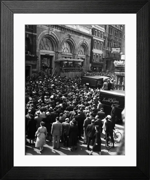 Framed Print : Covent Garden Flower Show 12th June 1951 Herbert Morrison MP seen here addressing Framed Print : Covent Garden Flower Show 12th June 1951 Herbert Morrison MP seen here addressing