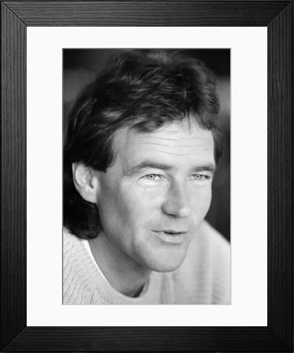 Framed Print : Former British Motorcycle road racer Barry Sheene prepares to emigrate to Australia Framed Print : Former British Motorcycle road racer Barry Sheene prepares to emigrate to Australia