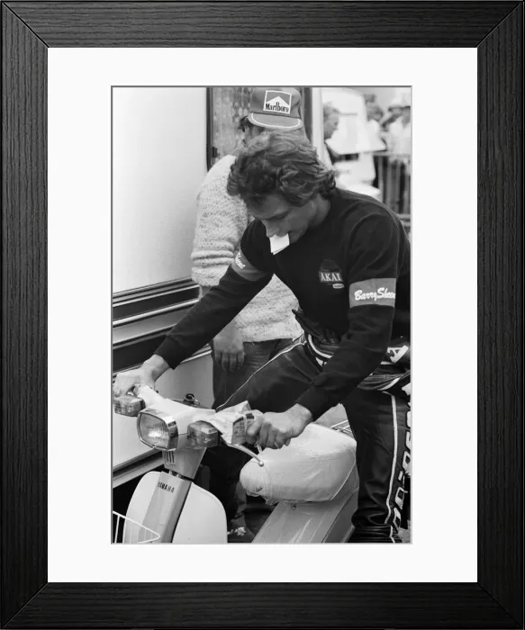 Framed Print : British Motorcycle road racer Barry Sheene in practice at Silverstone ahead of Framed Print : British Motorcycle road racer Barry Sheene in practice at Silverstone ahead of