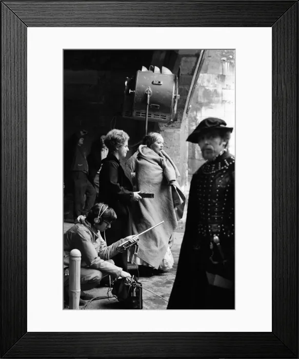 Framed Print : On a beautiful summers morning at the Tower of London, BBC film unit produced rain