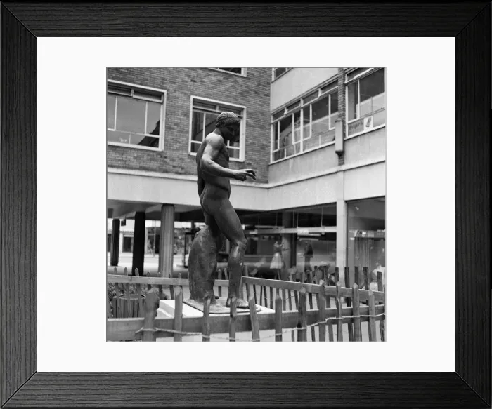 Framed Print : Bronze statue at Bank Court in Hemel Hempstead, Hertfordshire. 28th May 1962 Framed Print : Bronze statue at Bank Court in Hemel Hempstead, Hertfordshire. 28th May 1962