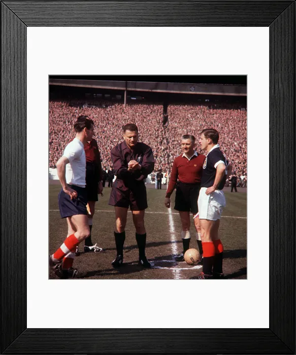Framed Print : British Championship International football match at Hampden Park, Glasgow Framed Print : British Championship International football match at Hampden Park, Glasgow