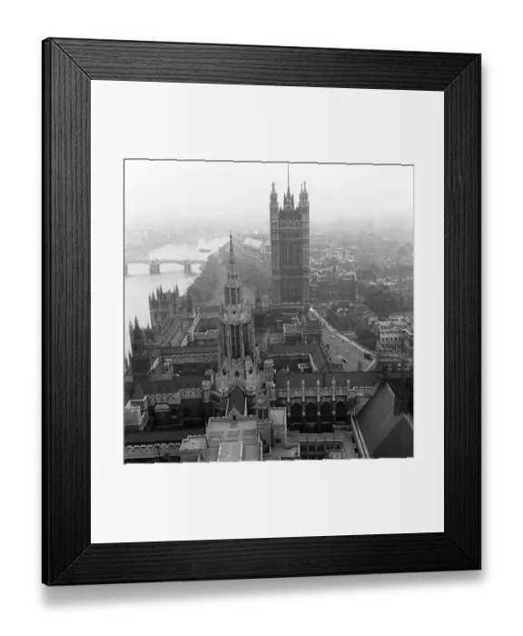 Framed Print : View of the Palace of Westminster seen from the top of the Queen Elizabeth Tower Framed Print : View of the Palace of Westminster seen from the top of the Queen Elizabeth Tower