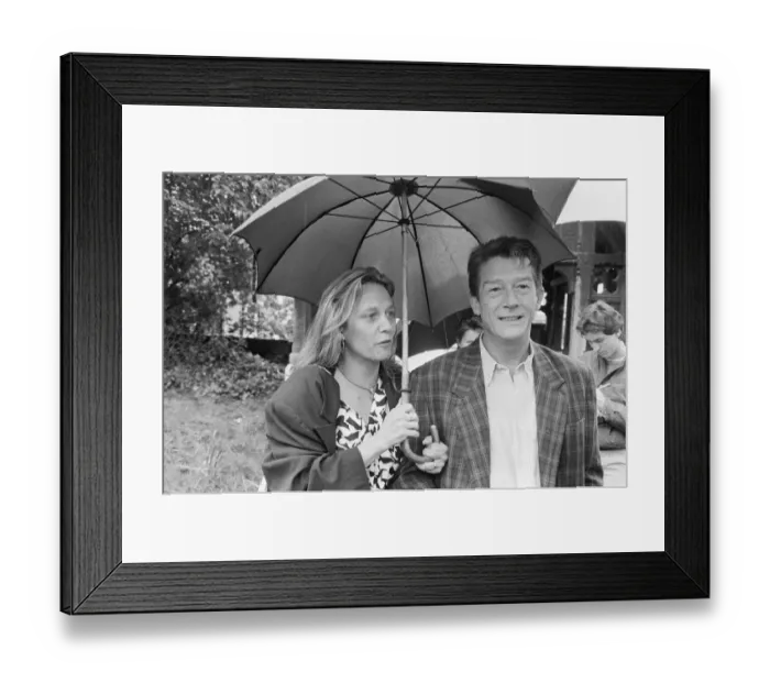 Framed Print : John Hurt with his wife Donna Peacock. John and Donna were married from 1984 to