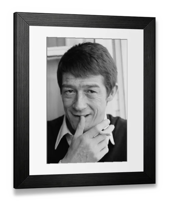 Framed Print : John Hurt, pictured in Germany in 1982. John is in Germany to film Night Crossing Framed Print : John Hurt, pictured in Germany in 1982. John is in Germany to film Night Crossing