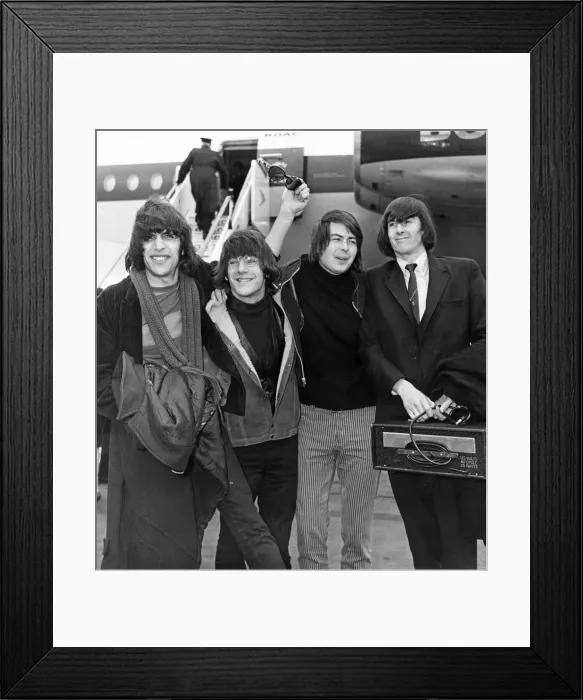 Framed Print : American pop group The Lovin Spoonful pop group arriving at London Airport from New Framed Print : American pop group The Lovin Spoonful pop group arriving at London Airport from New