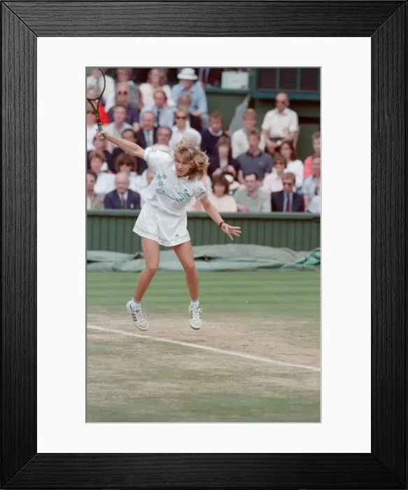 Framed Print : Steffi Graf pictured in action in the Wimbledon Ladies Singles Final on 2nd July 1988