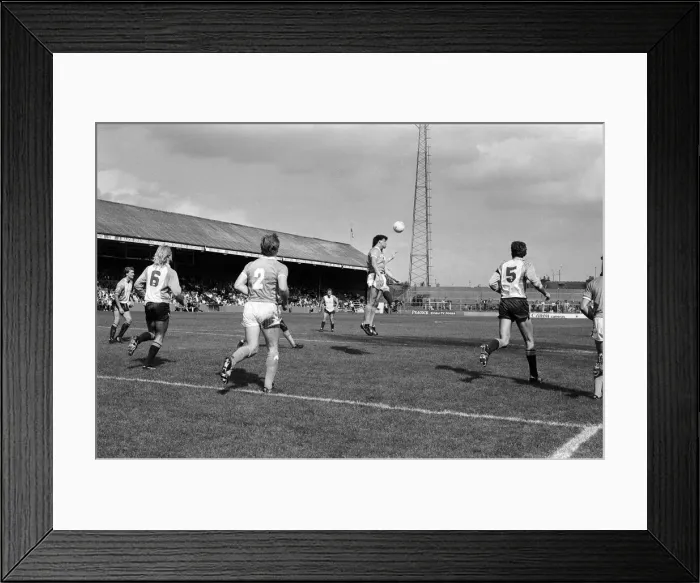 Framed Print : Football match, Reading v Blackpool, final score 1-0 to Reading. League Division Three Framed Print : Football match, Reading v Blackpool, final score 1-0 to Reading. League Division Three
