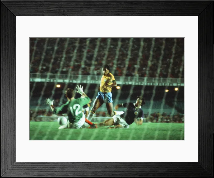 Framed Print : Brazil 1-0 Scotland, 1972 Brazil Independence Cup, final stage