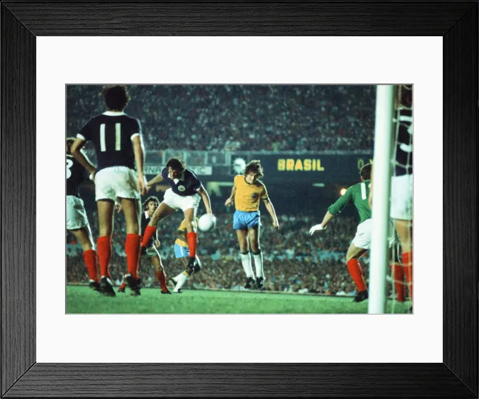 Framed Print : Brazil 1-0 Scotland, 1972 Brazil Independence Cup, final stage Framed Print : Brazil 1-0 Scotland, 1972 Brazil Independence Cup, final stage