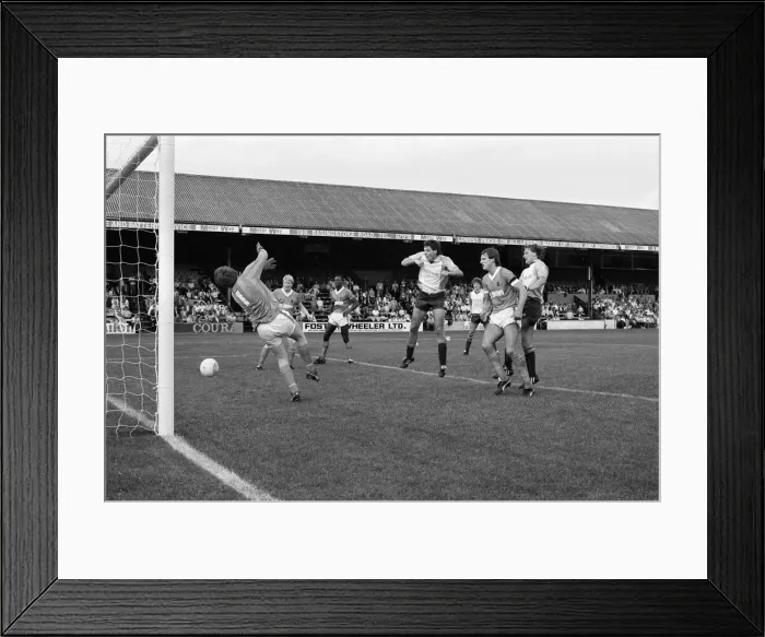 Framed Print : Football match, Reading v Blackpool, final score 1-0 to Reading. League Division Three Framed Print : Football match, Reading v Blackpool, final score 1-0 to Reading. League Division Three