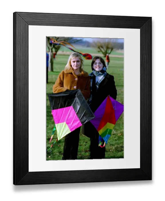Framed Print : Caroline Aherne Actress  /  TV Presenter January 99 With eastenders actress Melanie